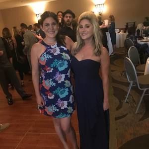 Meet your Posher, Carrie